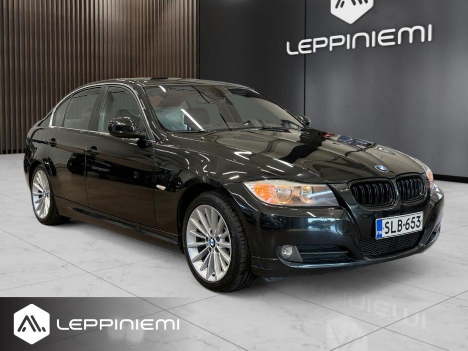 BMW 330 2009