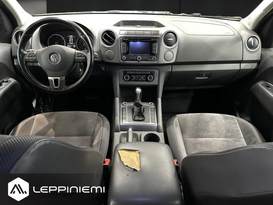 VOLKSWAGEN Amarok 2014