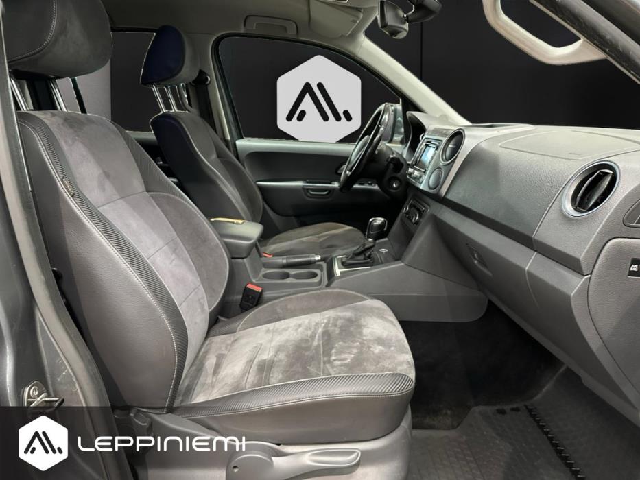 VOLKSWAGEN Amarok 2014
