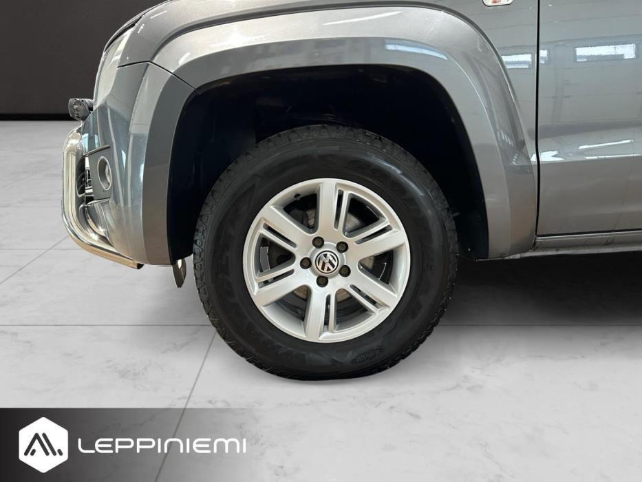VOLKSWAGEN Amarok 2014