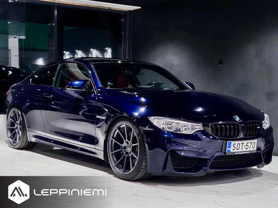 BMW M4 2015