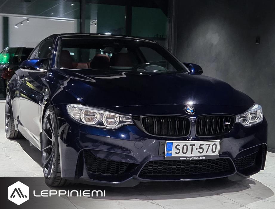 BMW M4 2015