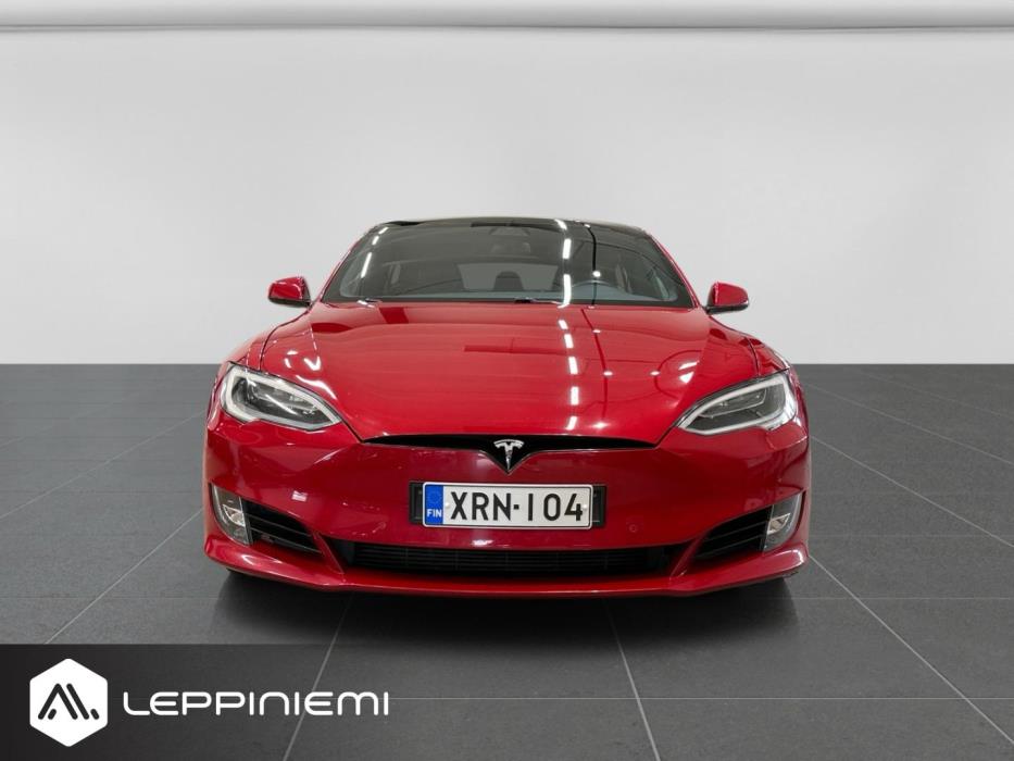 TESLA Model S 2019