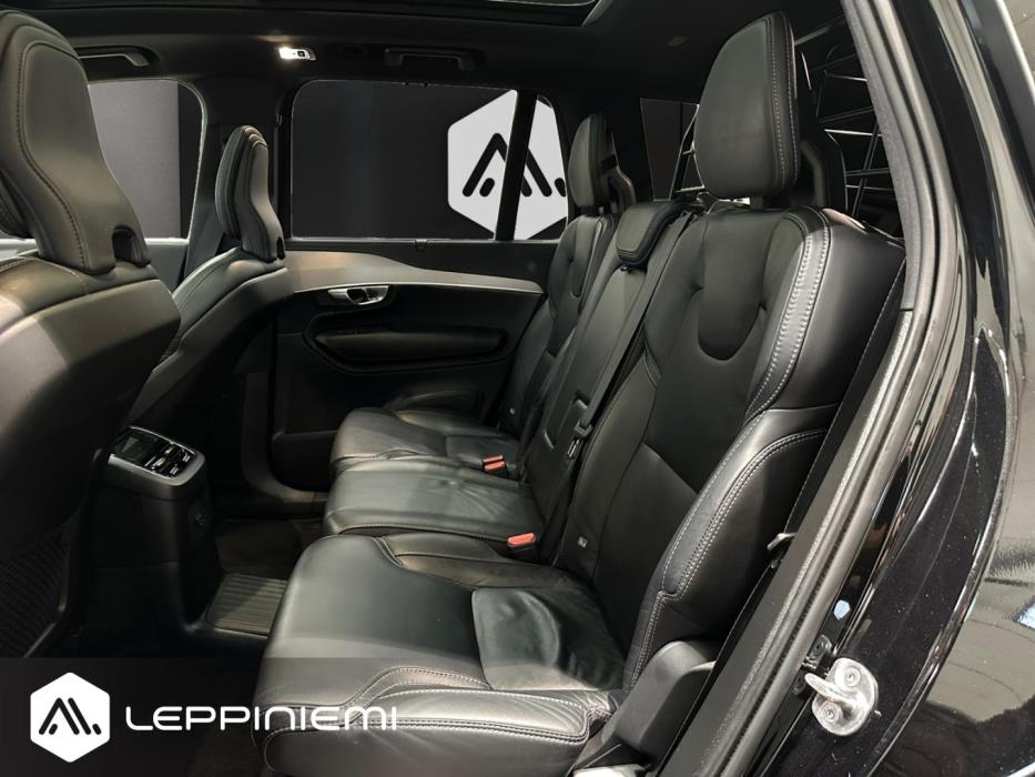 VOLVO XC90 2022