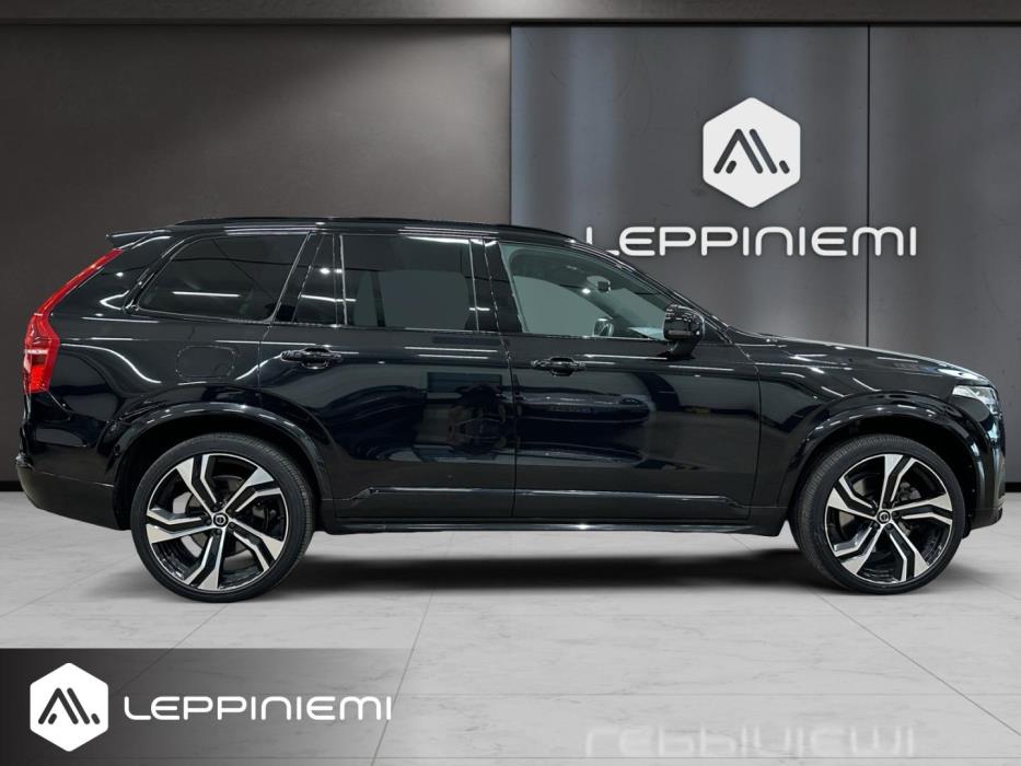 VOLVO XC90 2022