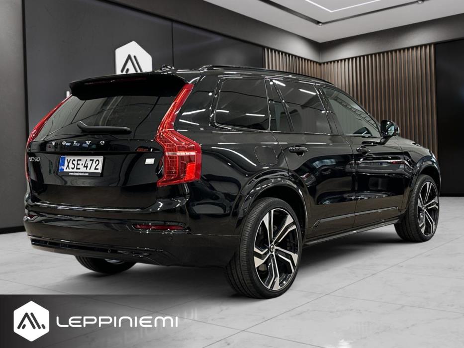 VOLVO XC90 2022