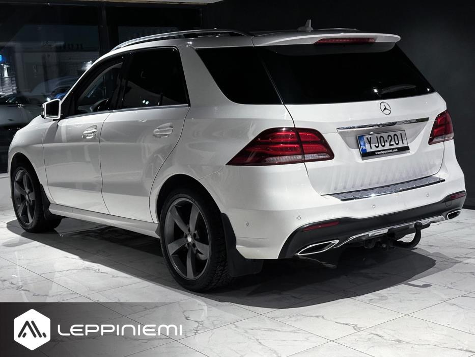 MERCEDES-BENZ GLE 2016