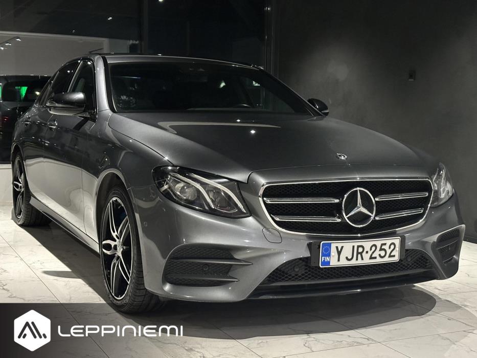 MERCEDES-BENZ E 2017
