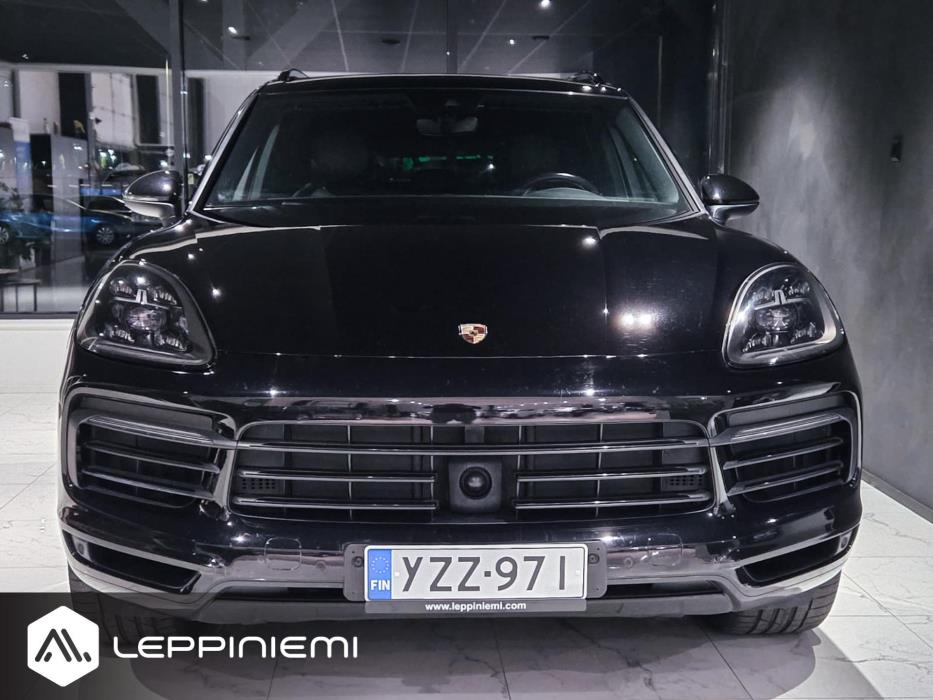 PORSCHE Cayenne 2018
