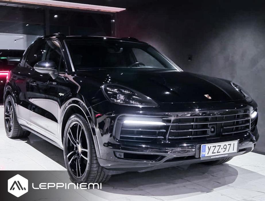 PORSCHE Cayenne 2018