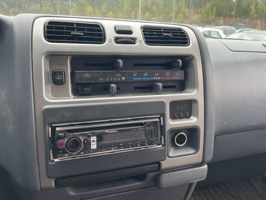 TOYOTA Hiace 2007