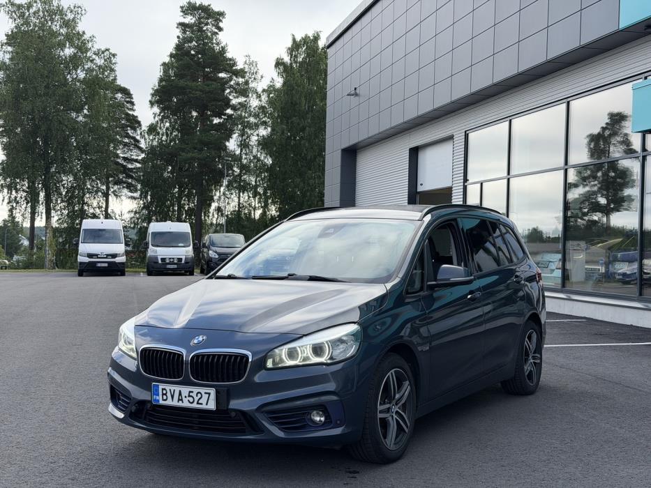 BMW 220 2017
