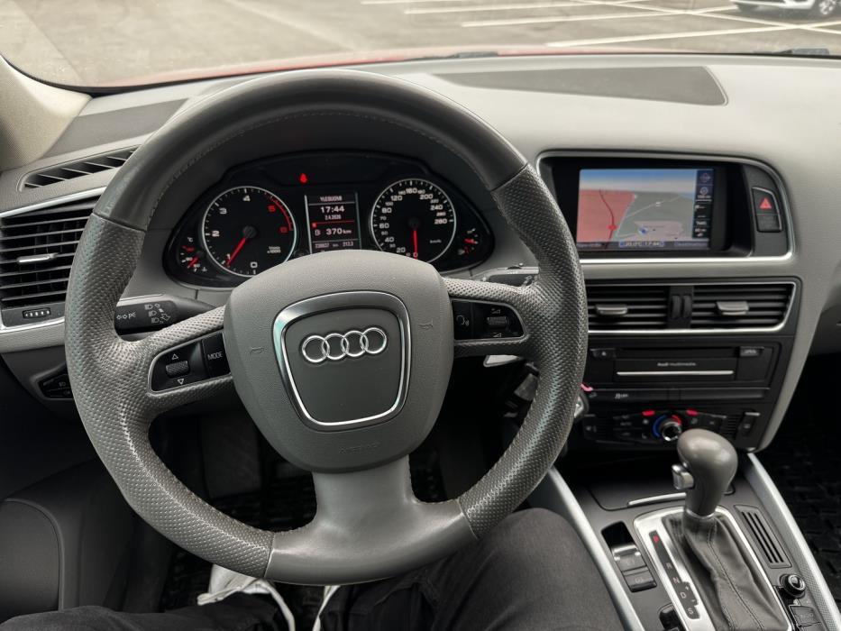AUDI Q5 2012