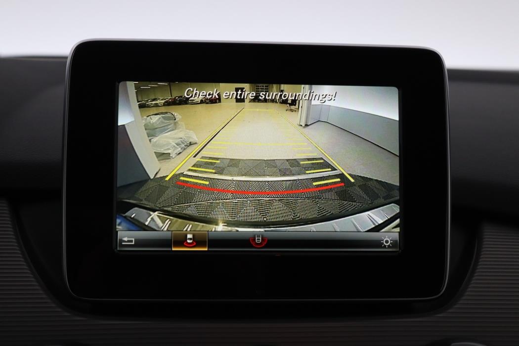 MERCEDES-BENZ B 2018