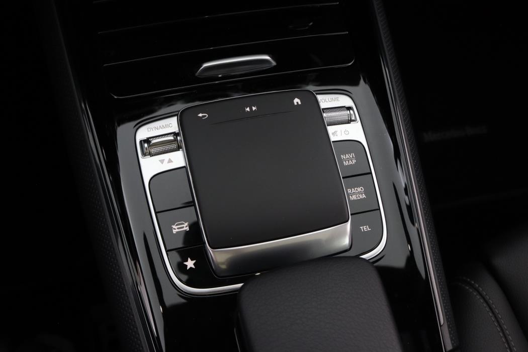 MERCEDES-BENZ B 2019