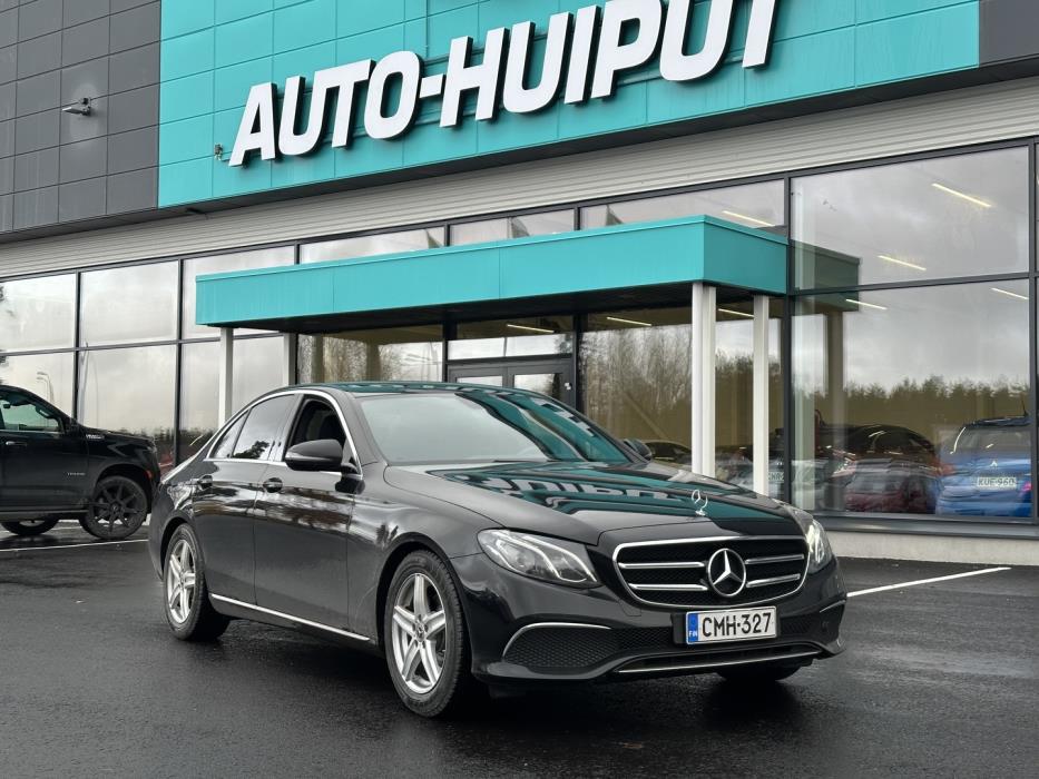 MERCEDES-BENZ E 2019