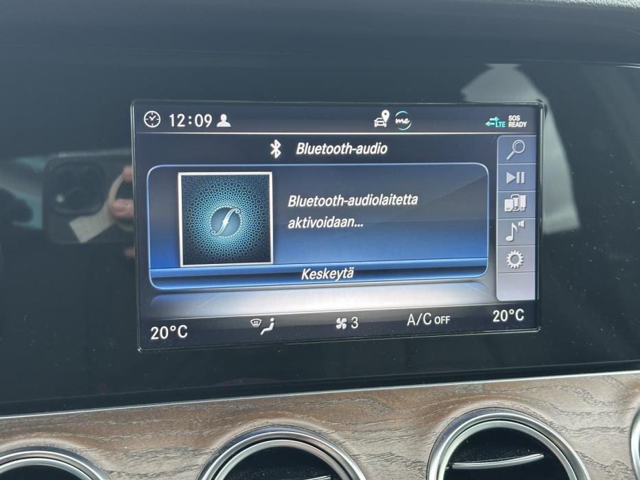 MERCEDES-BENZ E 2019