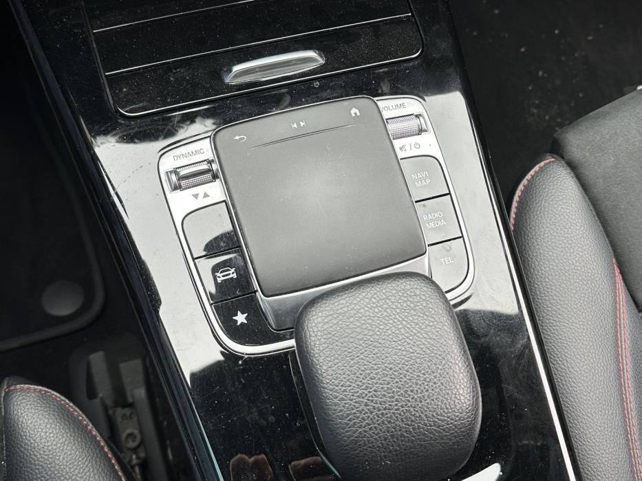 MERCEDES-BENZ CLA 2020