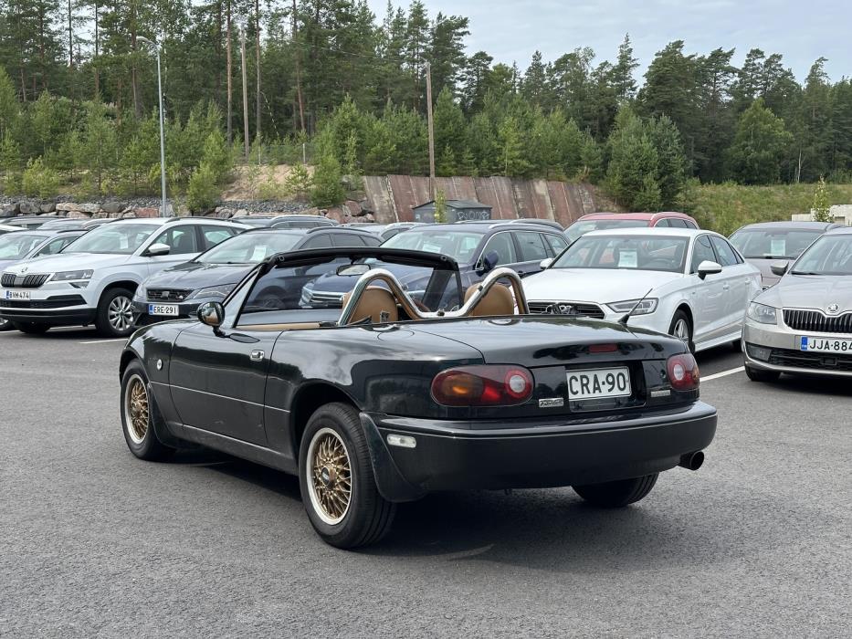 MAZDA MX-5 1992