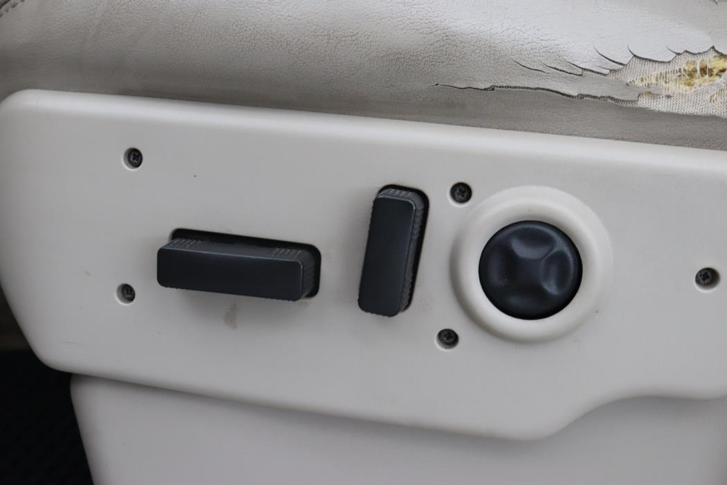 CADILLAC Escalade 2005