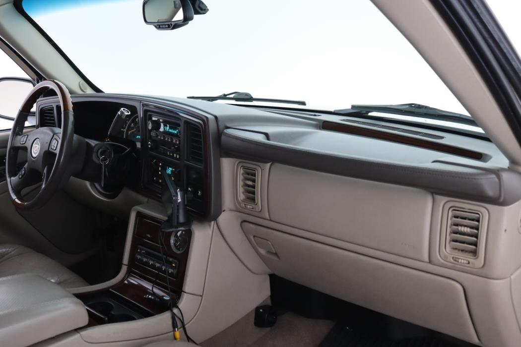 CADILLAC Escalade 2005