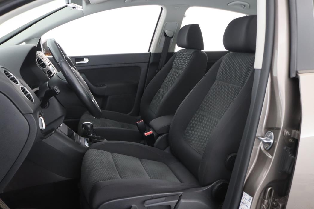 VOLKSWAGEN Golf Plus 2013