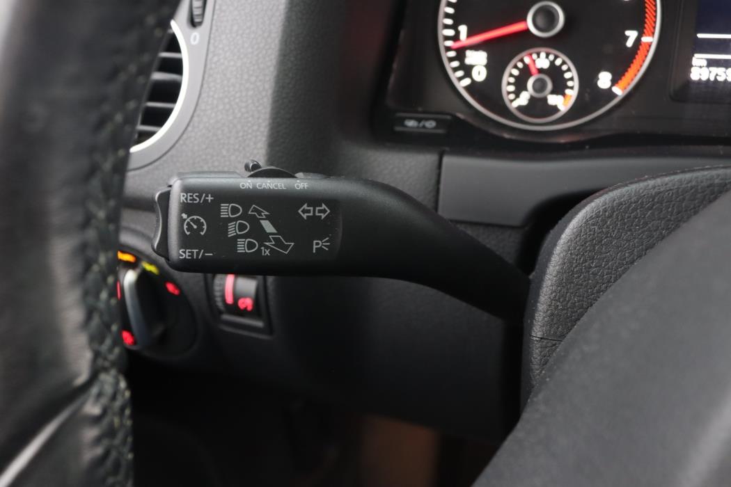 VOLKSWAGEN Golf Plus 2013
