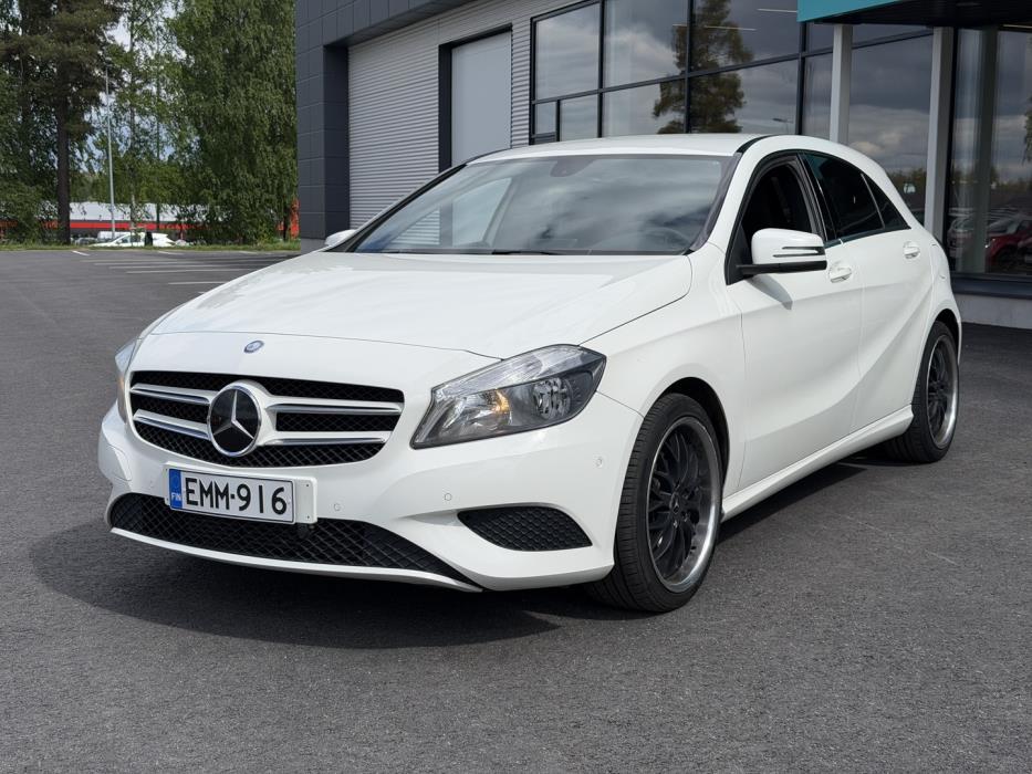 MERCEDES-BENZ A 2013