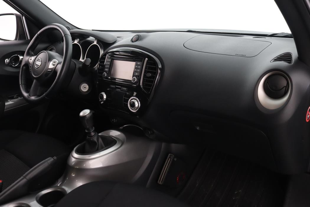 NISSAN Juke 2015