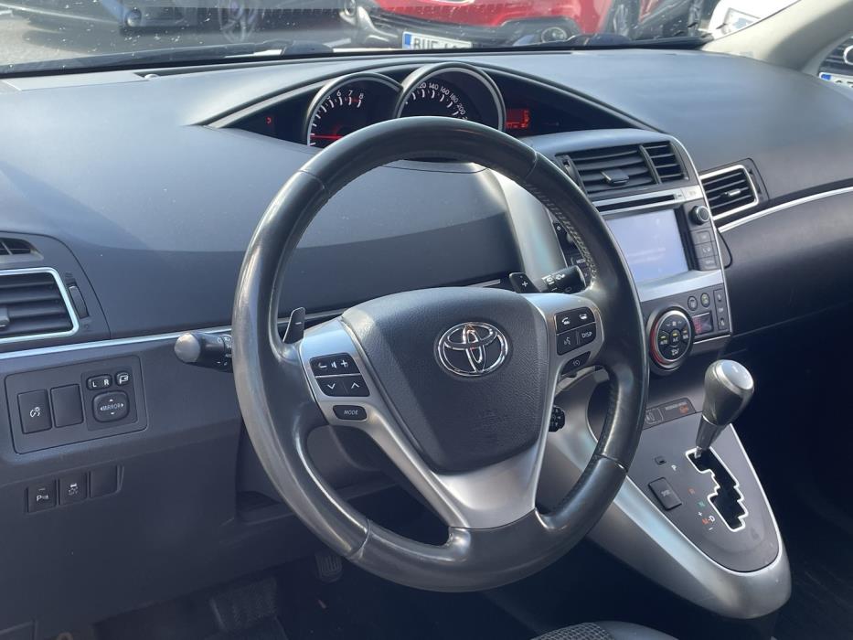 TOYOTA Verso 2015
