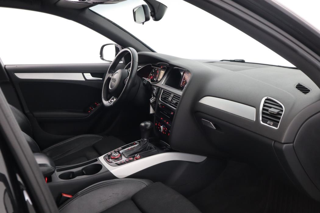 AUDI A4 2013