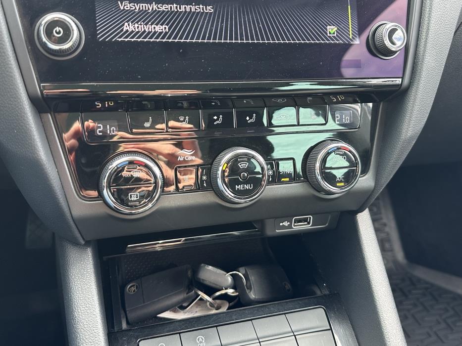 SKODA Octavia 2019