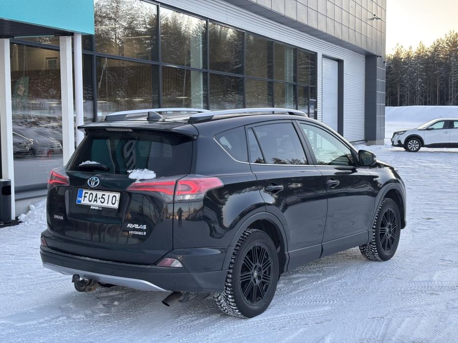 TOYOTA RAV4 2016