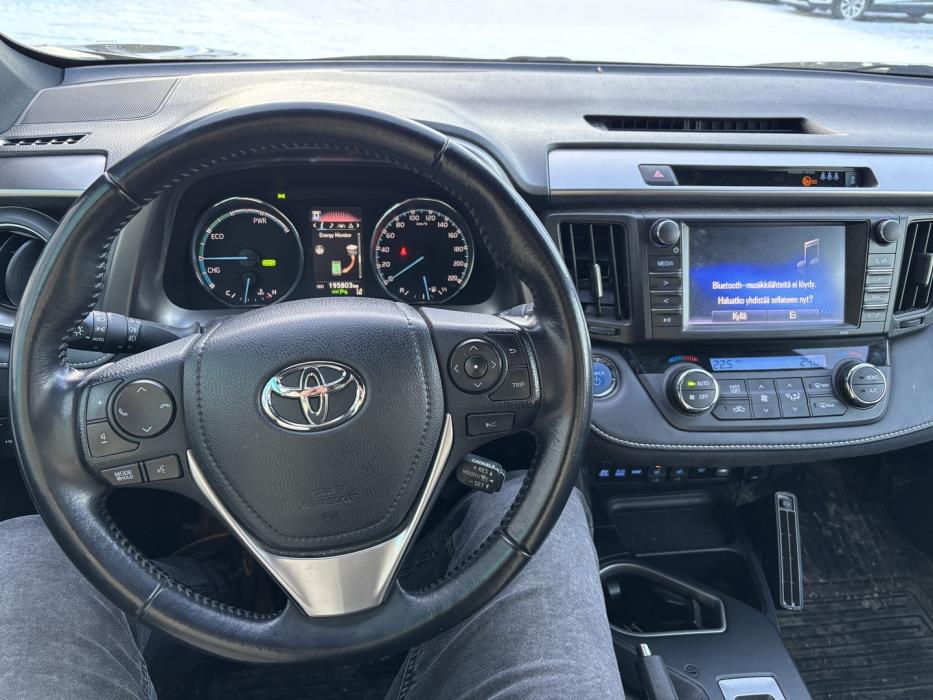 TOYOTA RAV4 2016