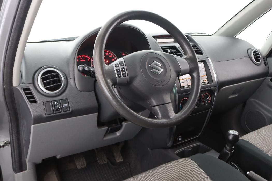 SUZUKI SX4 2009