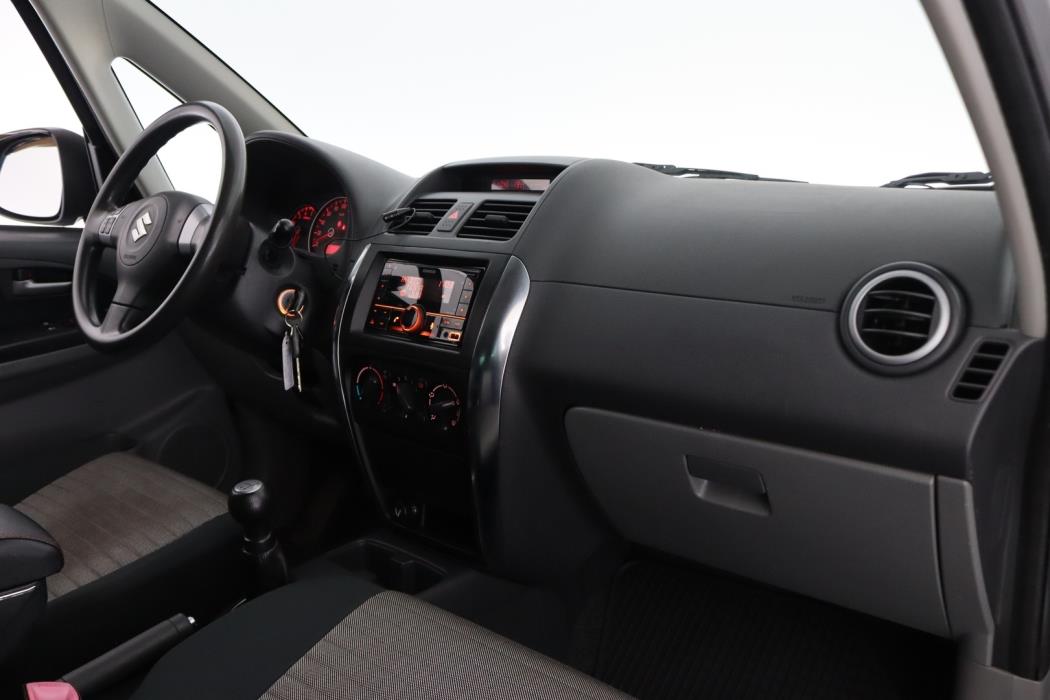 SUZUKI SX4 2009