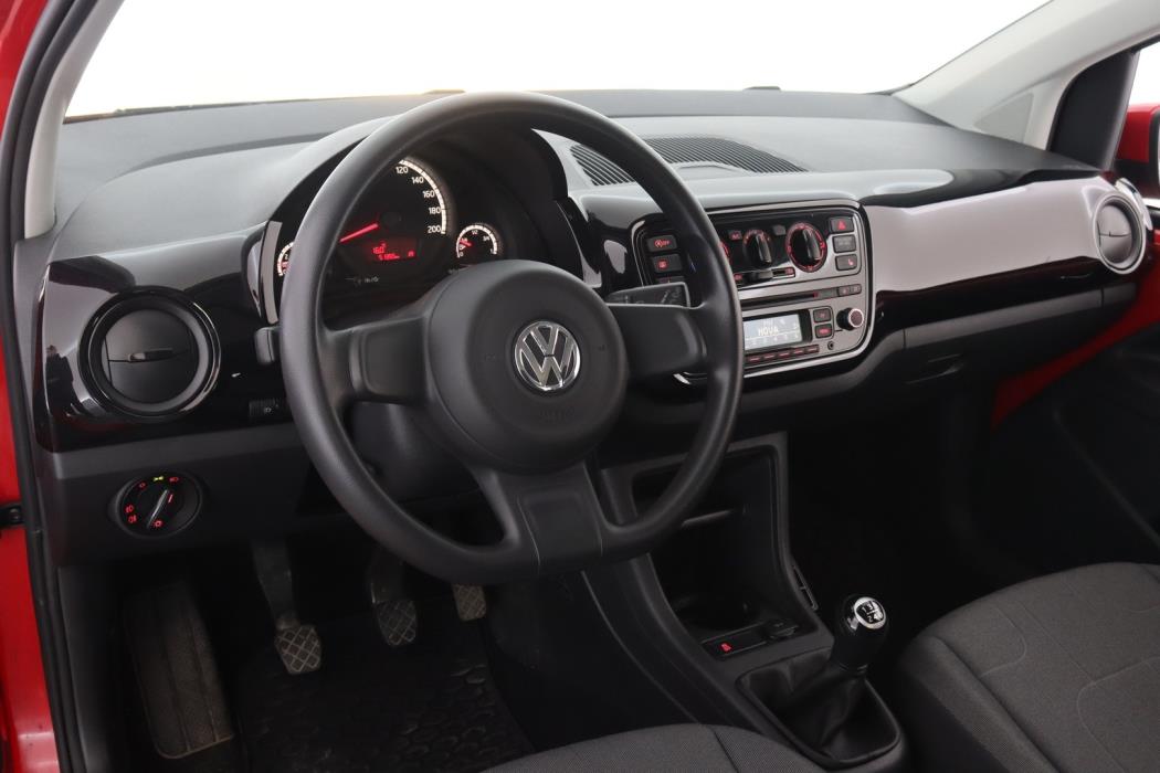 VOLKSWAGEN up! 2014