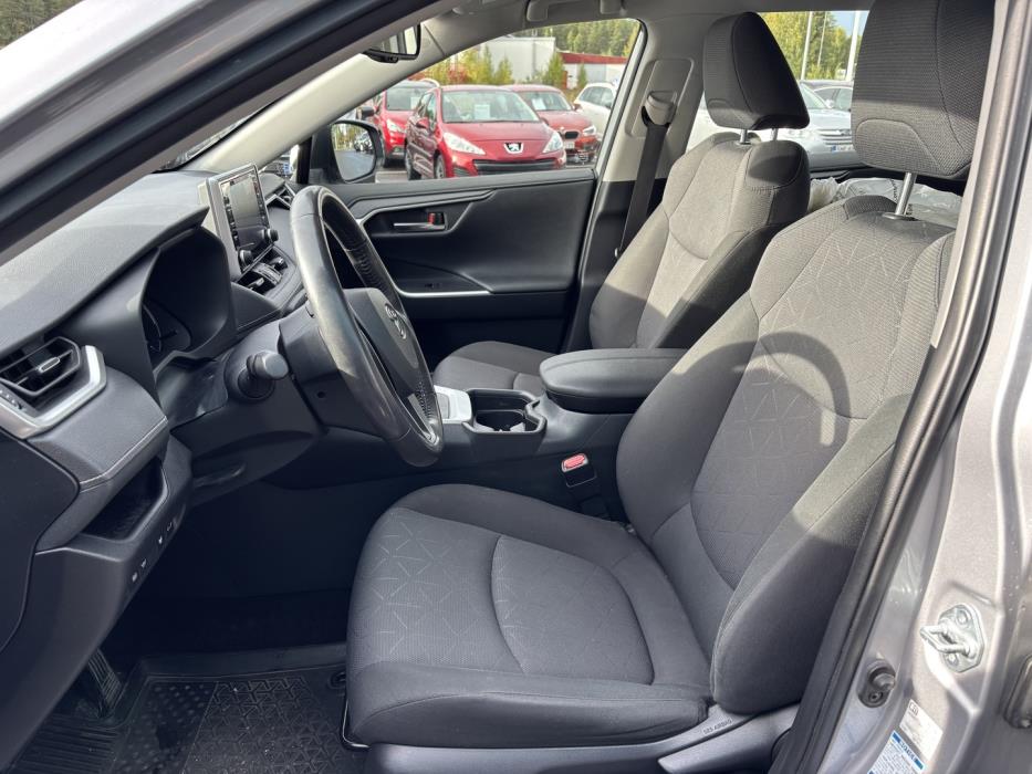 TOYOTA RAV4 2019
