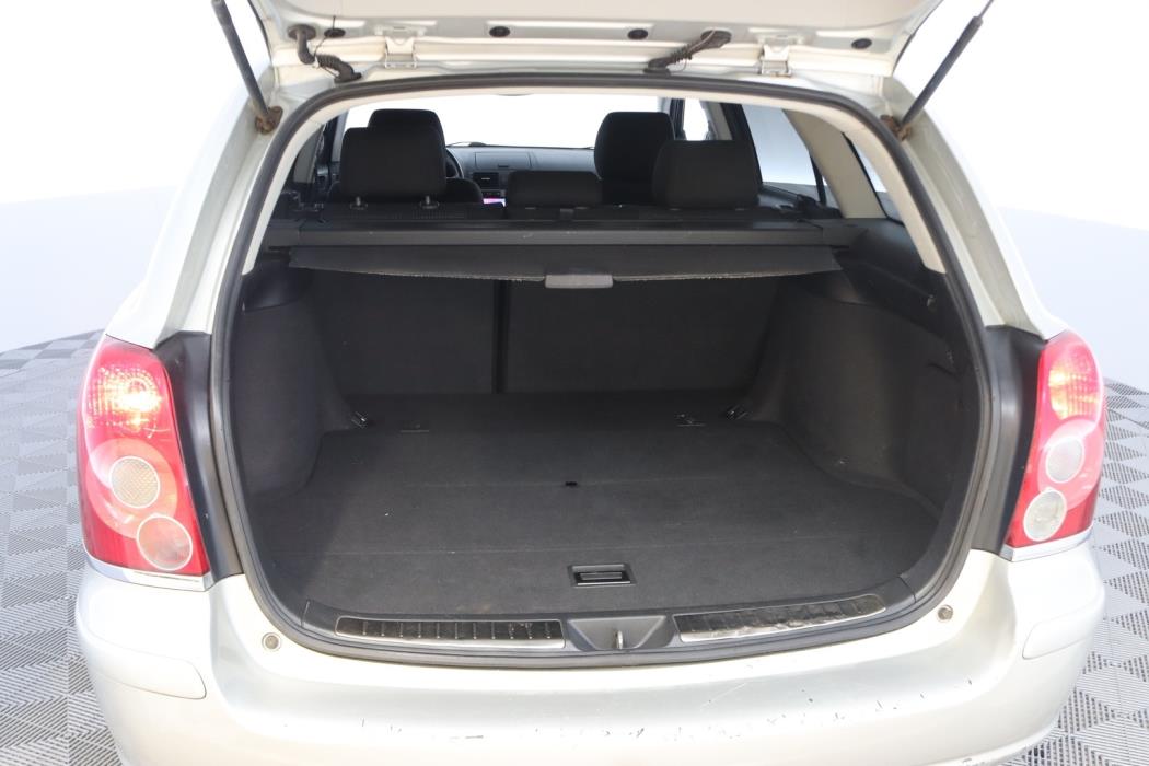 TOYOTA Avensis 2008