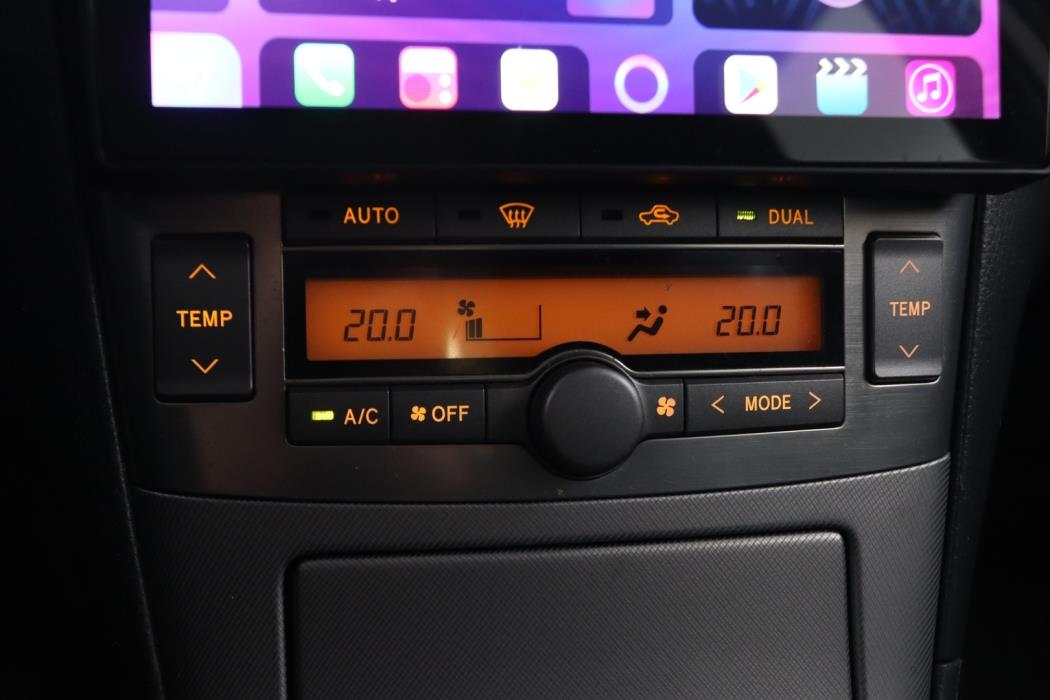 TOYOTA Avensis 2008