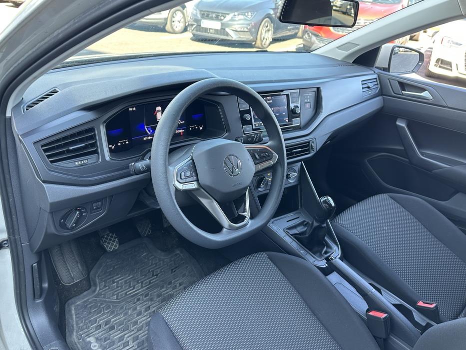 VOLKSWAGEN Polo 2022