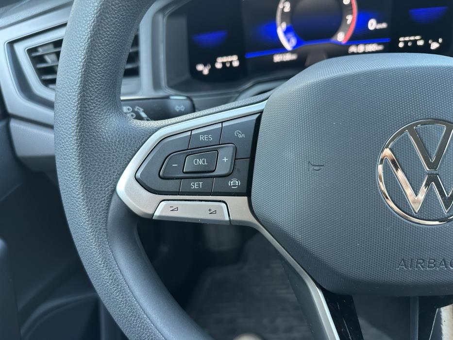 VOLKSWAGEN Polo 2022