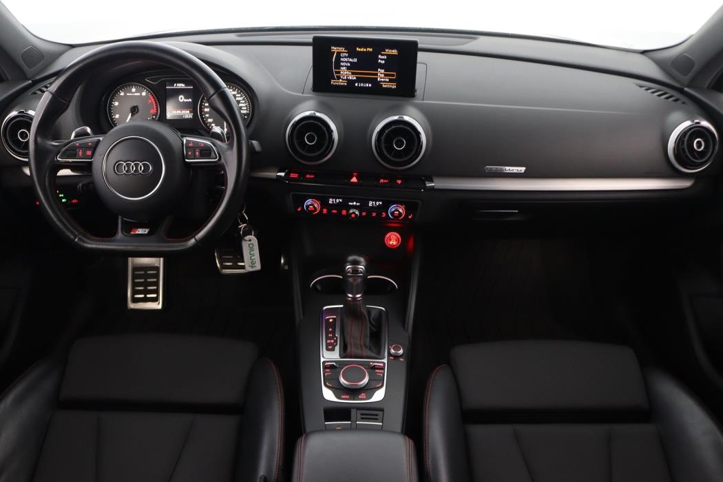 AUDI S3 2015