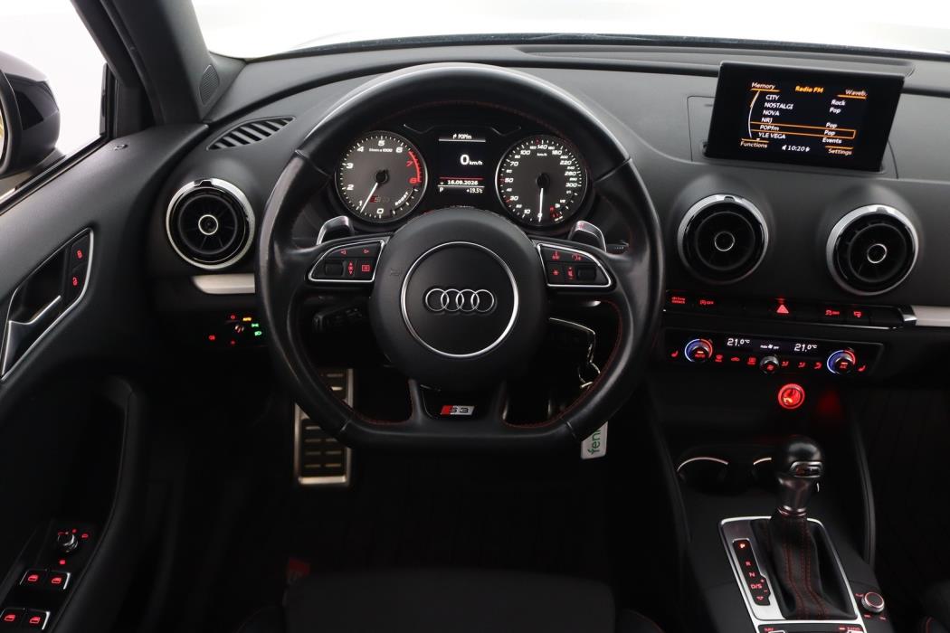 AUDI S3 2015