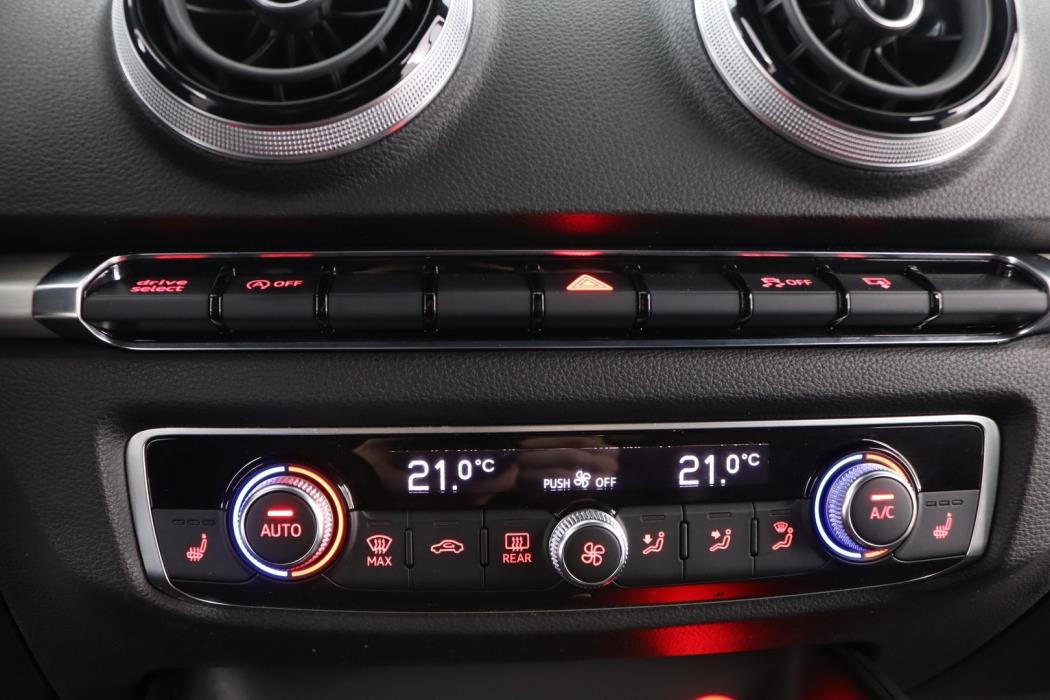 AUDI S3 2015