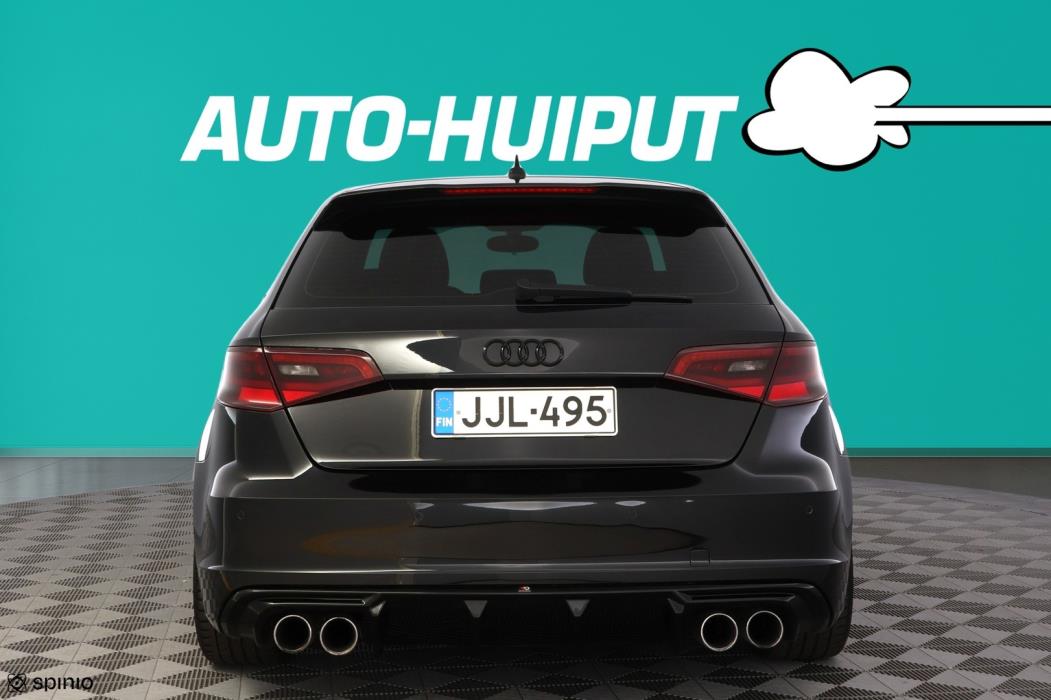 AUDI S3 2015
