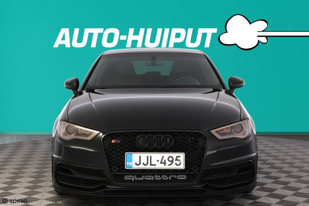 AUDI S3 2015