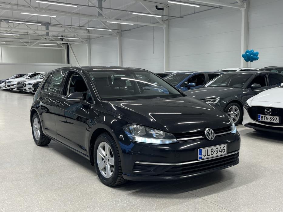 VOLKSWAGEN Golf 2019