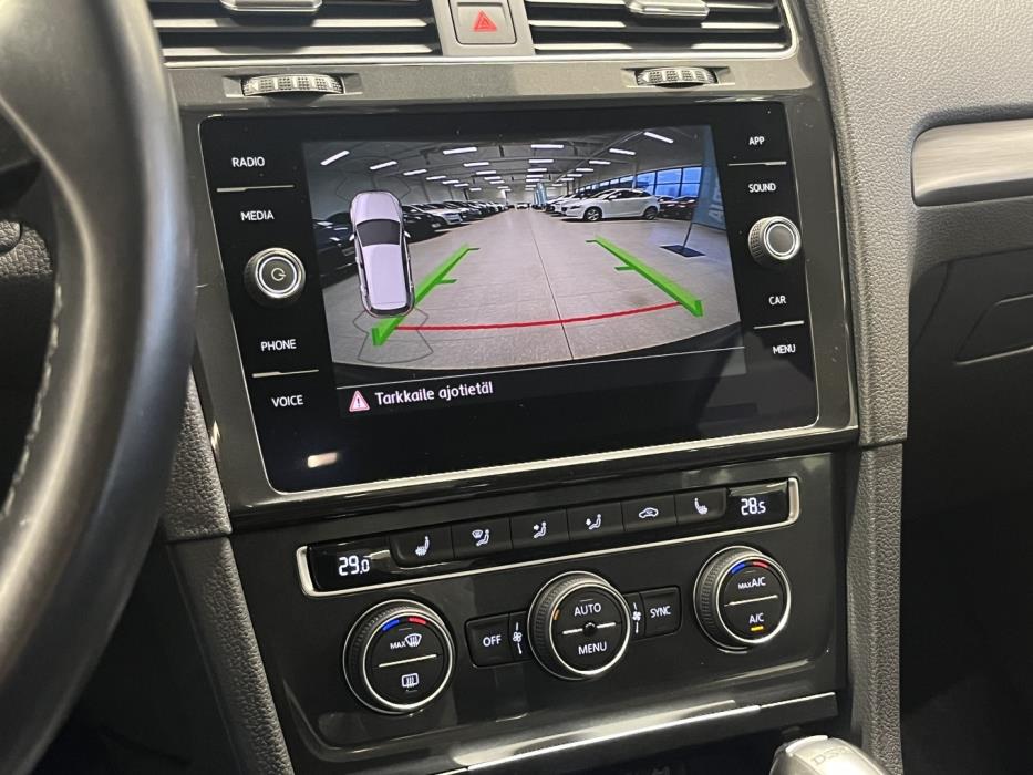 VOLKSWAGEN Golf 2019