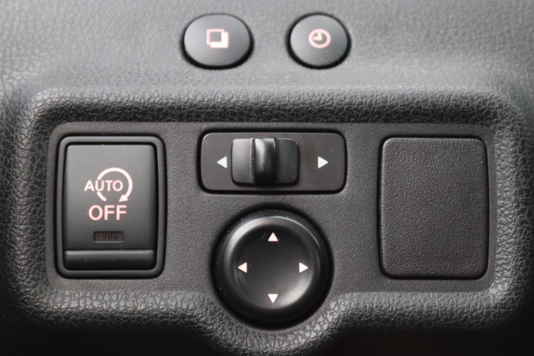 NISSAN Note 2014